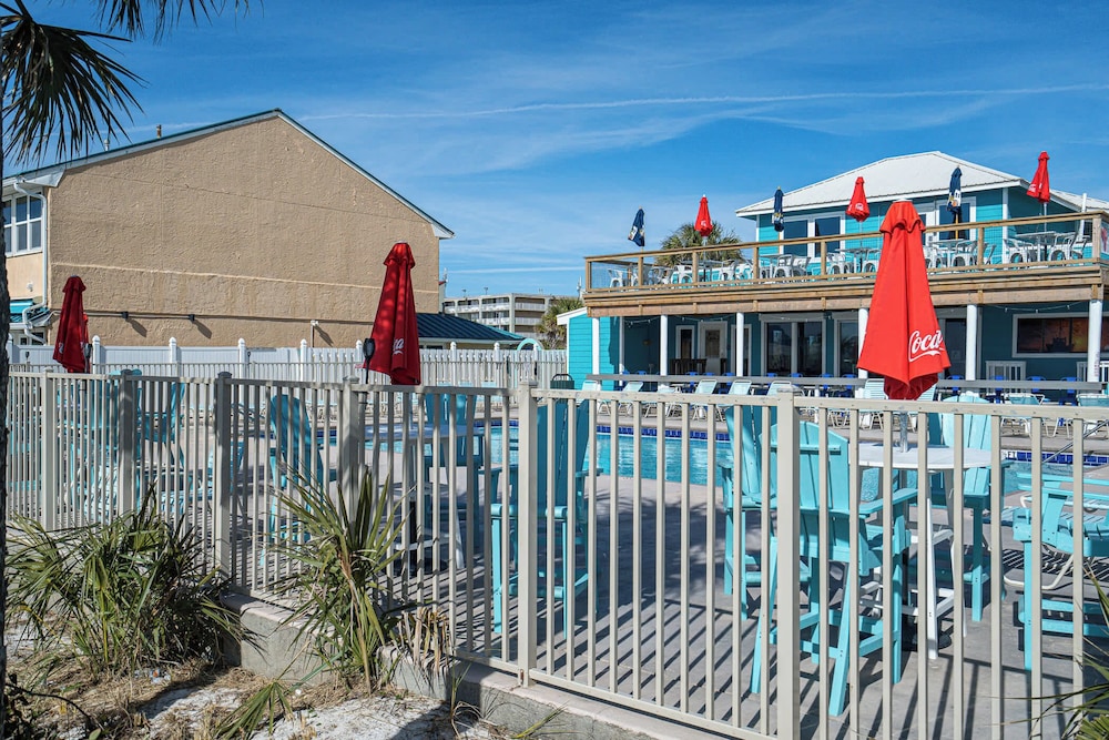 The Turtle Nest Resort Condo w Pool - photo 42