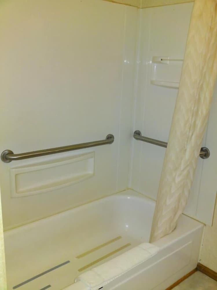 Home Motel Abbotsford - photo 25