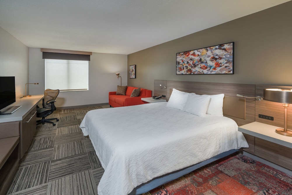 Hilton Garden Inn Syracuse - photo 13