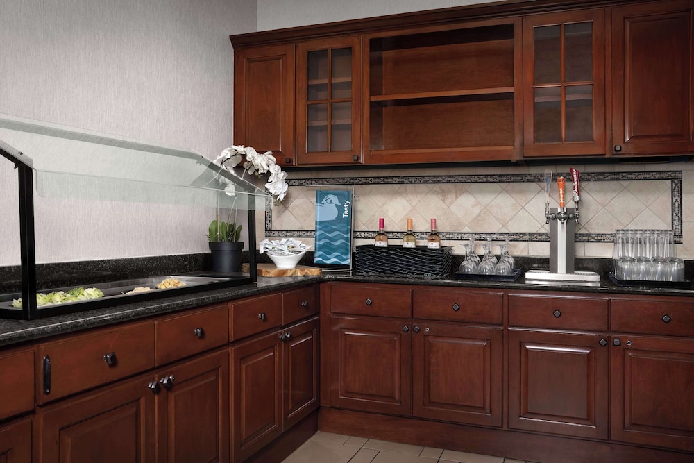 Homewood Suites by Hilton Jacksonville Downtown Southbank - photo 35