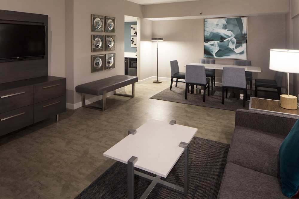 Hotel Indigo Harrisburg Hershey by IHG - photo 18