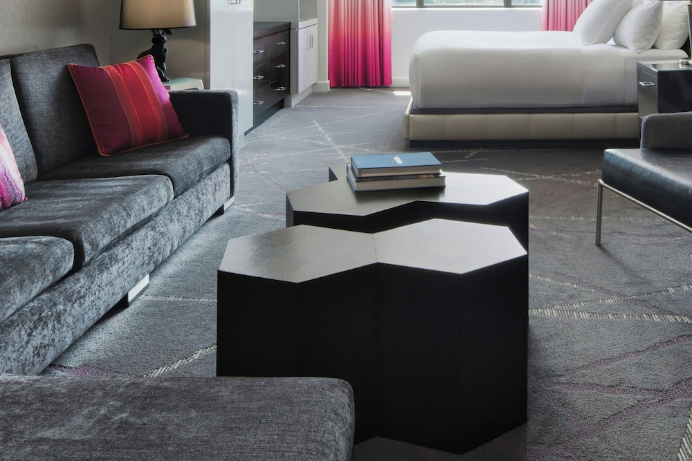 The Cosmopolitan Of Las Vegas - photo 13