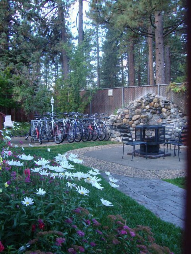 The Americana Village - photo 30