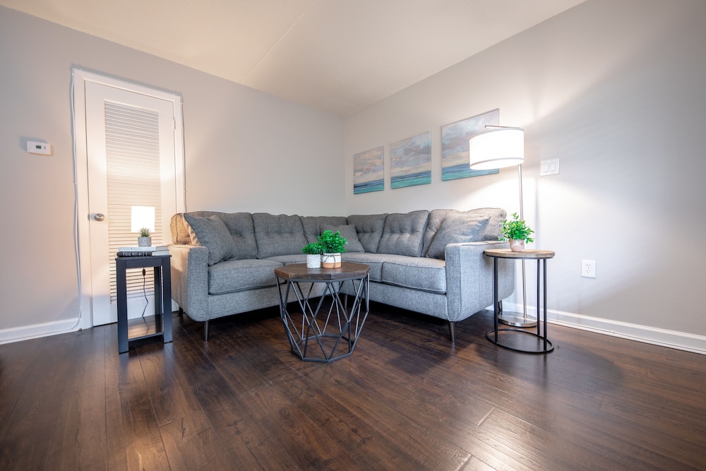 Stay Avenida Westshore - photo 12