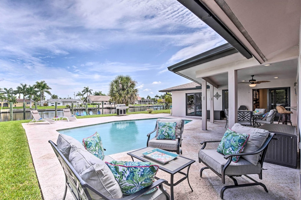 Canalfront Cape Coral Home with Private Dock — 4-Star Luxury Hotel in Cape Coral, United States