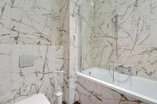 Gdańsk Comfort Apartaments Łąkowa — 4-Star Luxury Hotel in Gdansk, Poland
