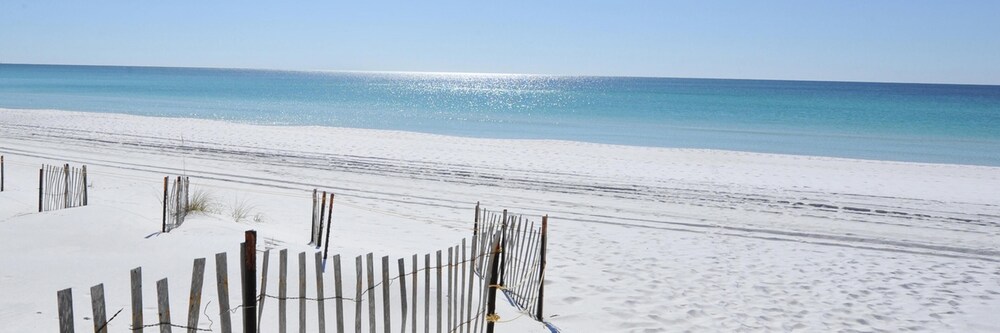 Tiki Beach 21 - photo 11