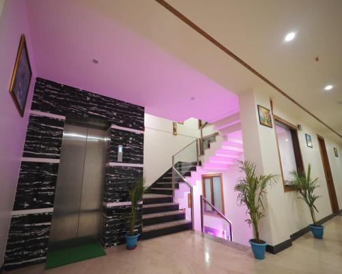 The Crown Hotel — Agra — photo 4