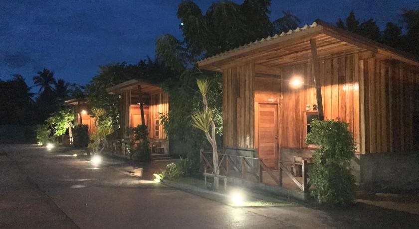 Chill Chill resort in Pran Buri, Thailand