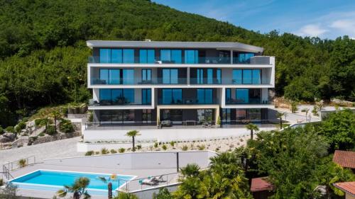 Apartments Villa Zara — 5-Star Luxury Hotel in Opatija, Croatia