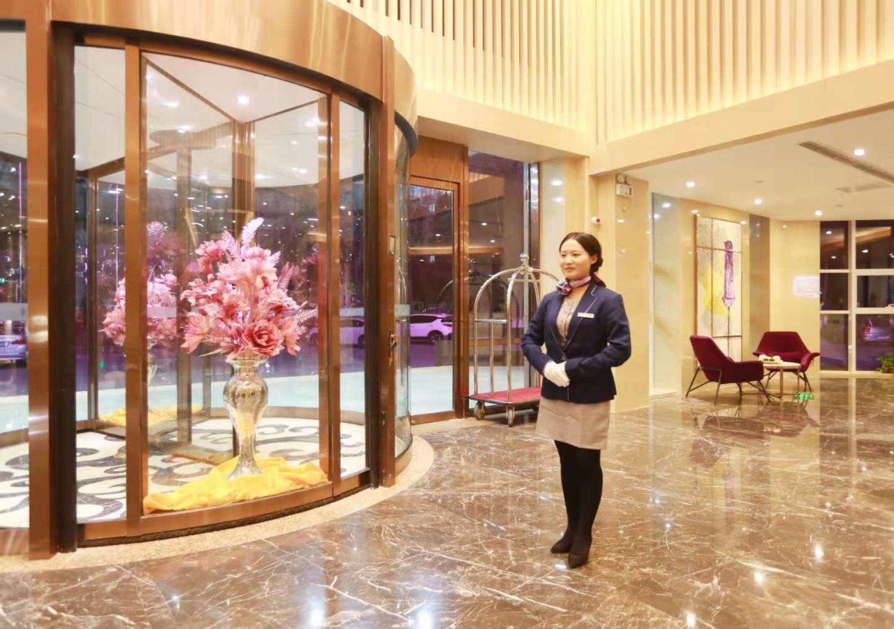Lavande Hotels Tianjin Huaming Binhai International Airport — 4-Star Luxury Hotel in Tianjin, People's Republic of China