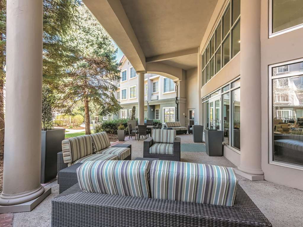 La Quinta Inn & Suites by Wyndham Denver Tech Center - photo 6