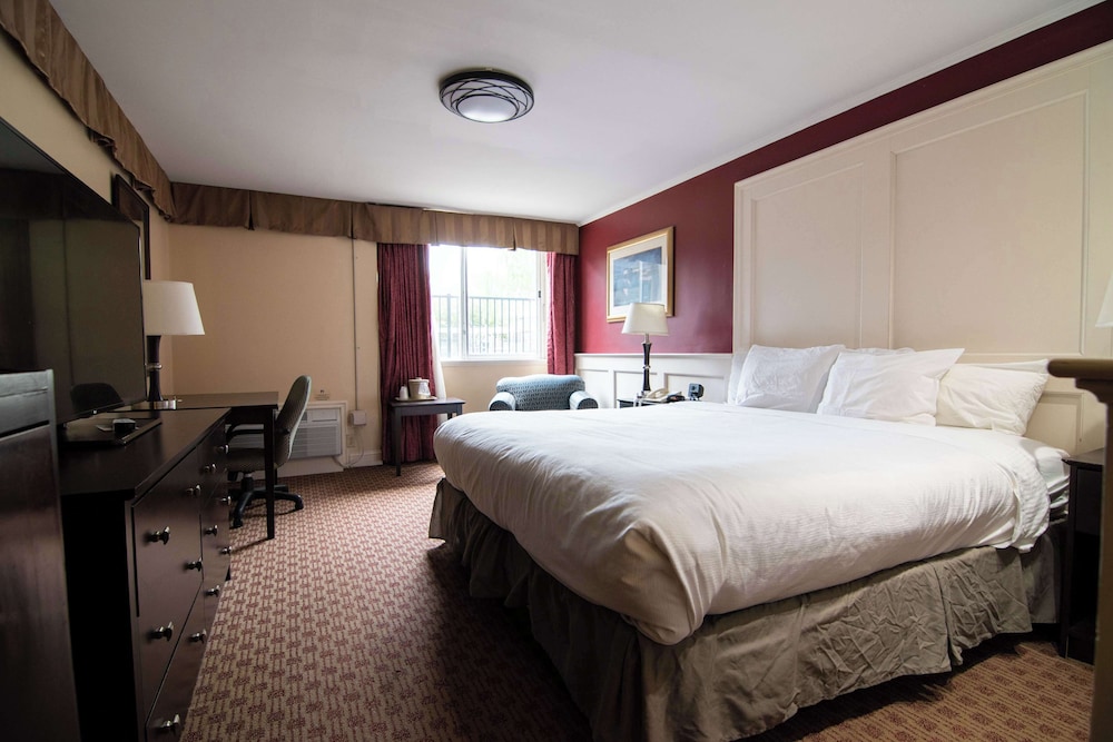 Fireside Inn & Suites Portland - photo 29