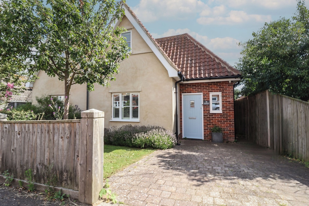 Crabapple Cottage Southwold — 4-Star Luxury Hotel in Southwold, United Kingdom