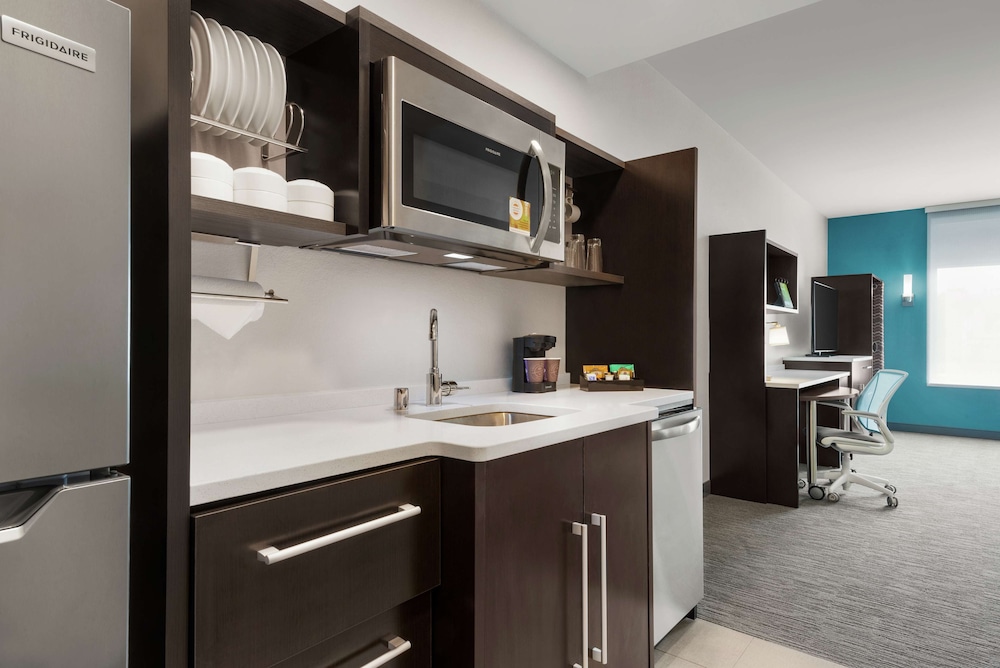 Home2 Suites by Hilton Madison Central Alliant Energy Center - photo 20