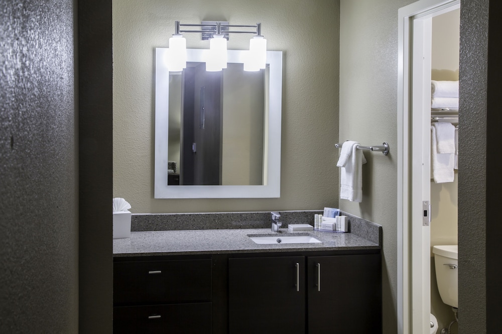 TownePlace Suites Oxford - photo 26