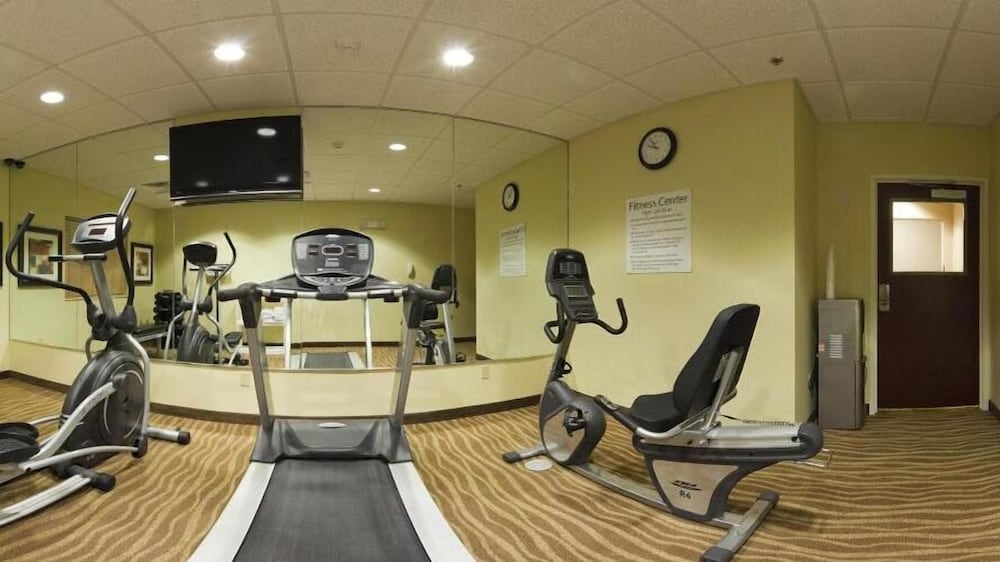 Holiday Inn Express Hotel & Suites Florence Northeast By Ihg - photo 15