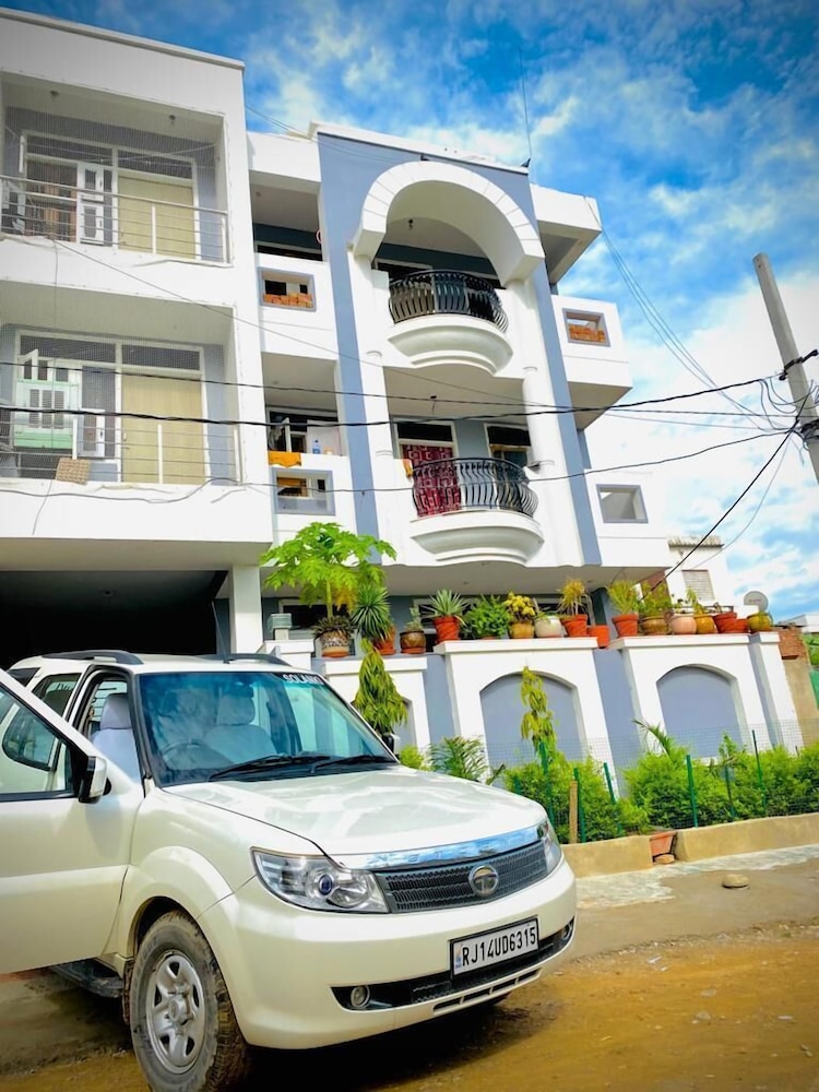 Hotel & BNB Solanki Residency Jaipur in Jaipur, India