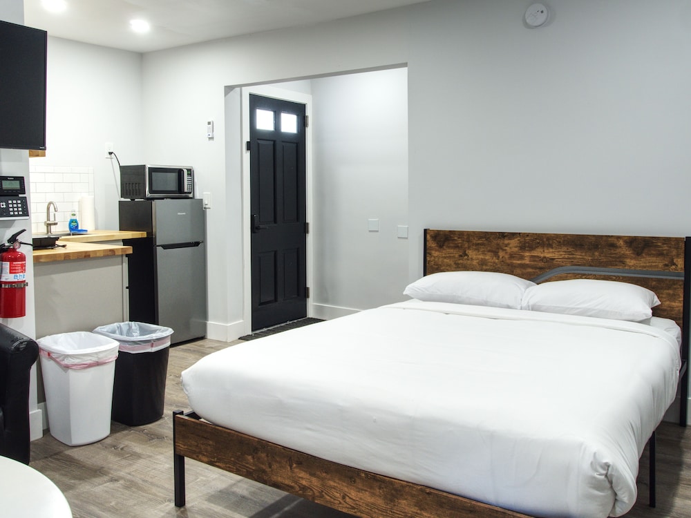 Vermont Suites - photo 33