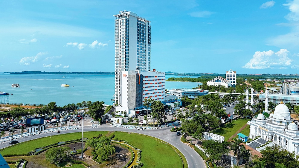 Harris Hotel Batam Center in Batam, Indonesia