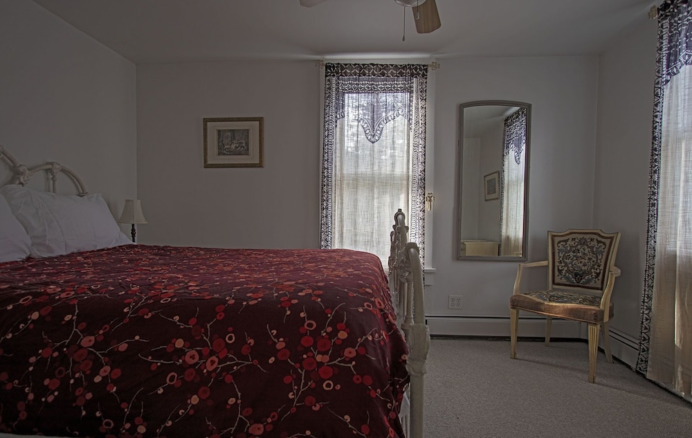The Woodbine Inn - photo 27