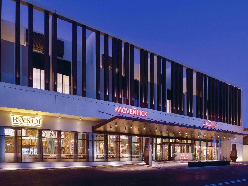 Mövenpick Hotel Tahlia Jeddah — 5-Star Luxury Hotel in Jeddah, Saudi Arabia