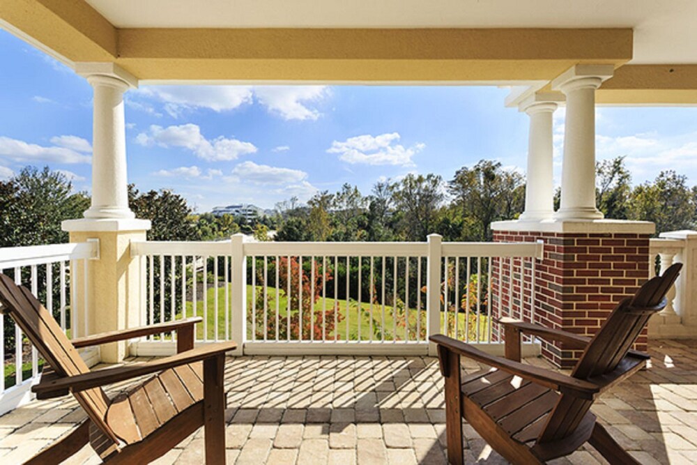 Reunion Resort by Intteli Fun Rentals - photo 51