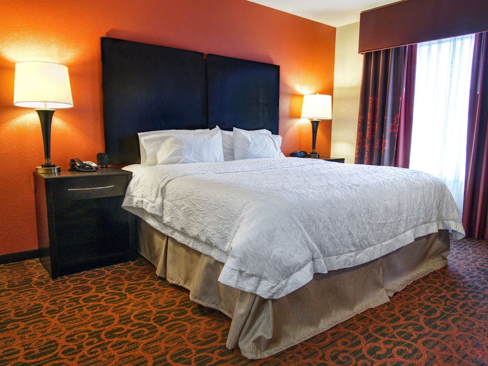 Hampton Inn & Suites Elk City - photo 4