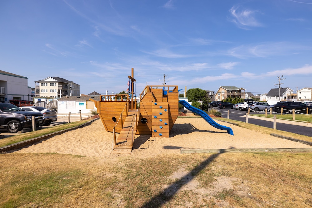 John Yancey Oceanfront Inn - photo 81