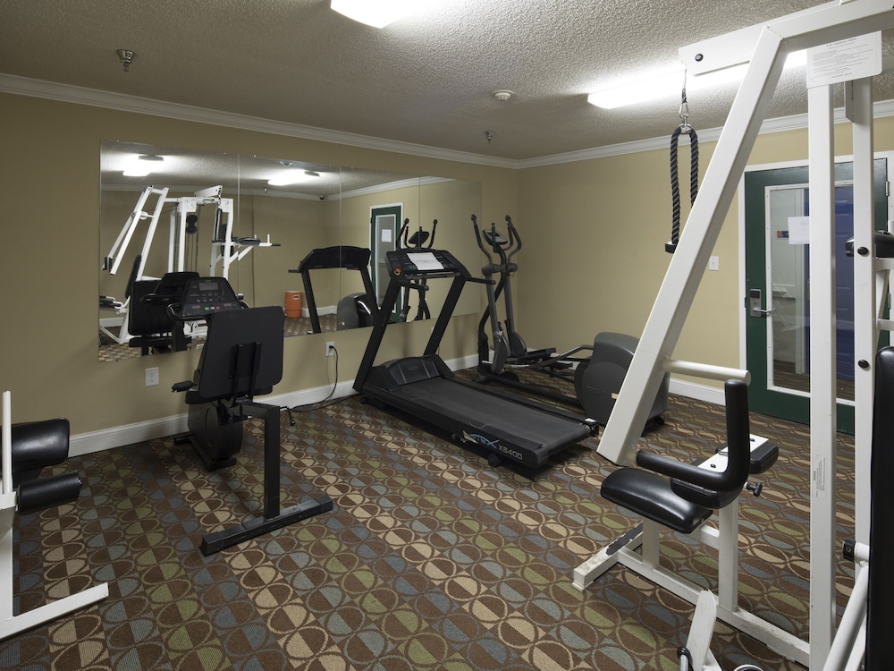 InTown Suites Extended Stay Atlanta GA Marietta Town Center - photo 24