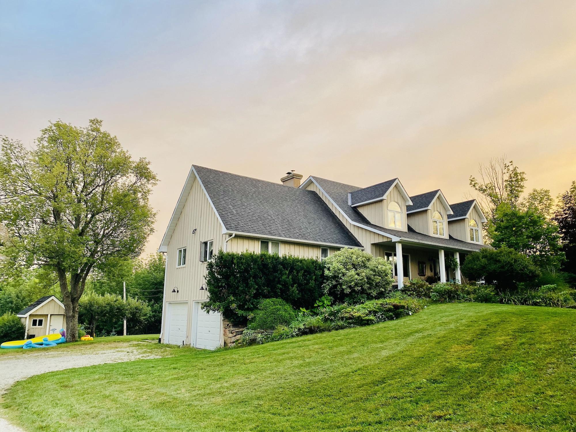 The Glen Huron Inn - last minute hotel in Collingwood