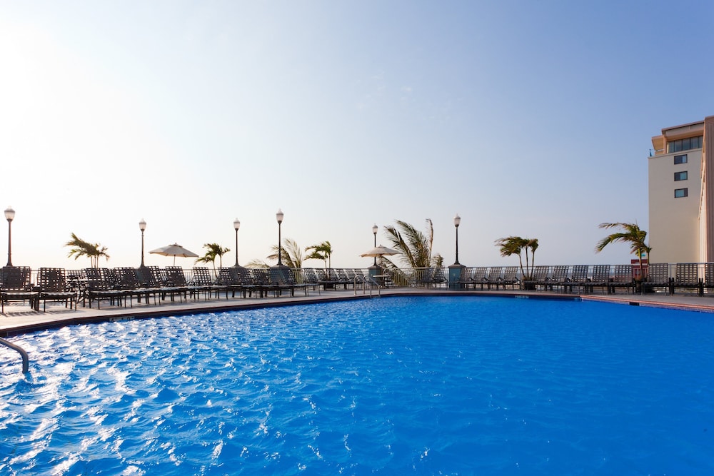 Holiday Inn & Suites Ocean City by IHG - photo 62