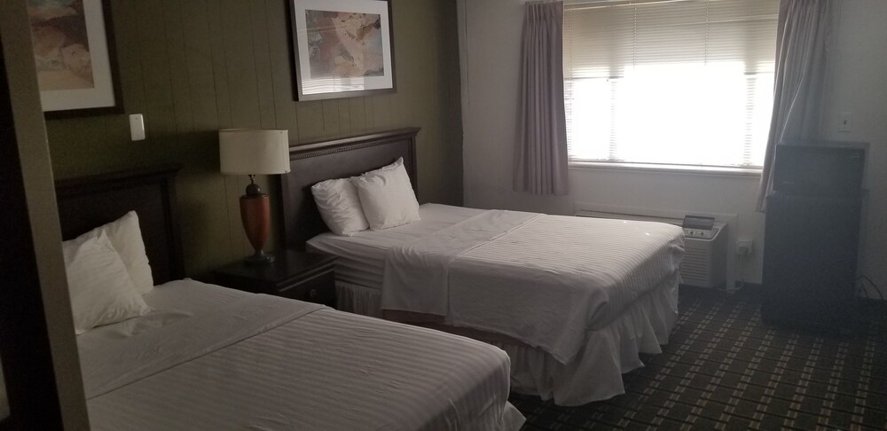 Tomac Motor Inn - featured photo