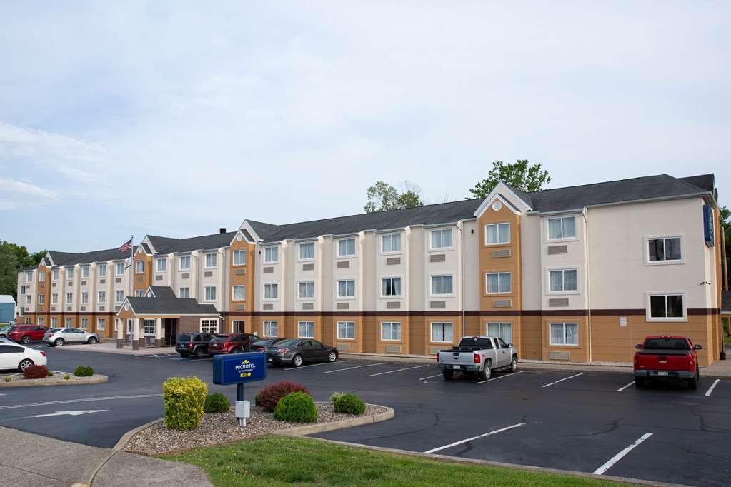 Microtel Inn & Suites by Wyndham Charleston WV — hotel near Yeager Airport