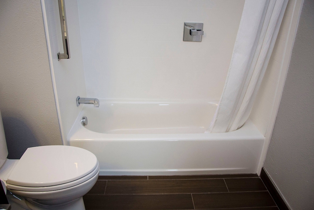 TownePlace Suites Fort Worth University Area Medical Center - photo 14
