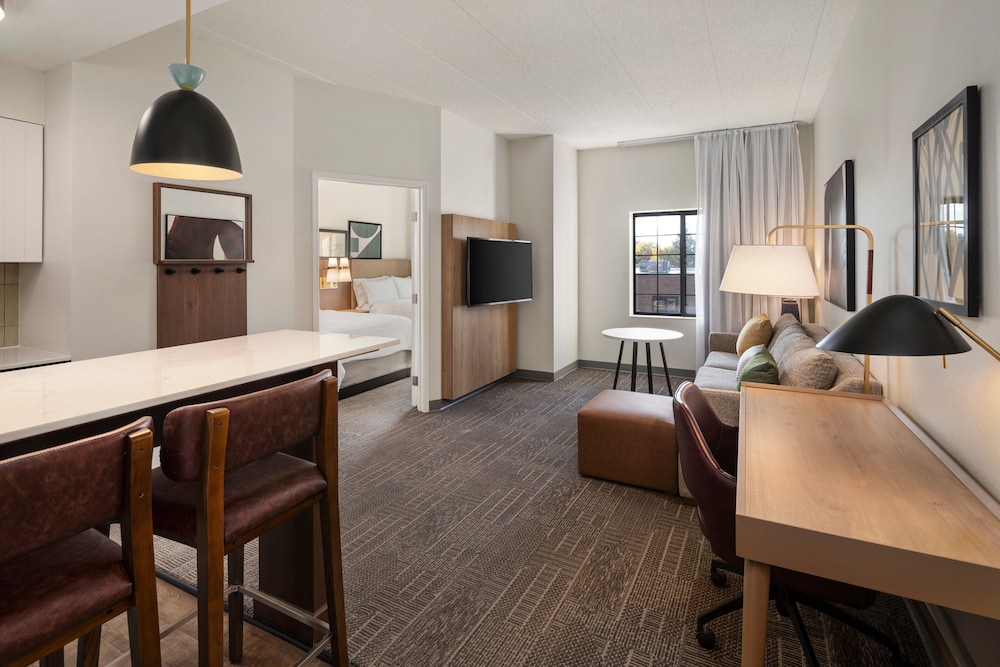 Staybridge Suites MPLS Maple Grove Arbor Lakes by IHG - photo 10