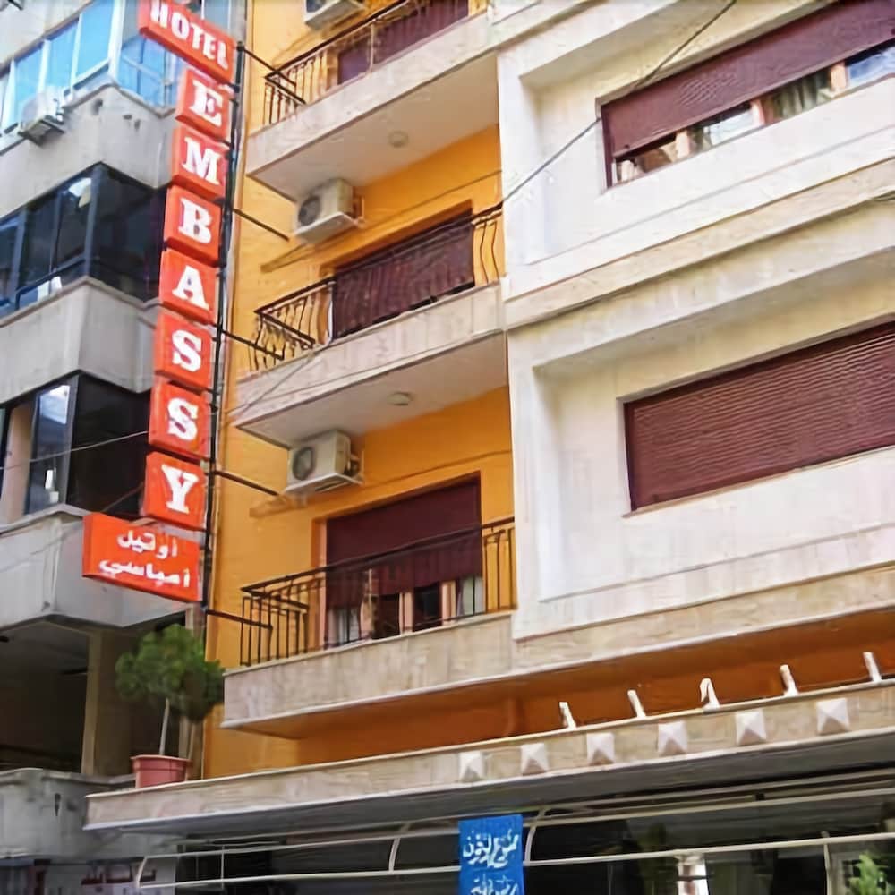 Embassy - carbon neutral hotel in Beirut