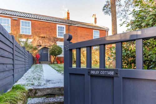 Dibley Cottage Mundesley — 4-Star Luxury Hotel in Mundesley, United Kingdom