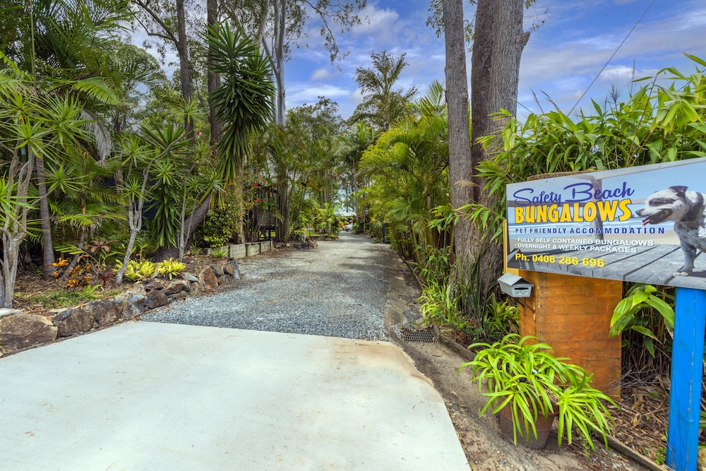 Safety Beach Ocean Bungalows - carbon neutral hotel in Woolgoolga