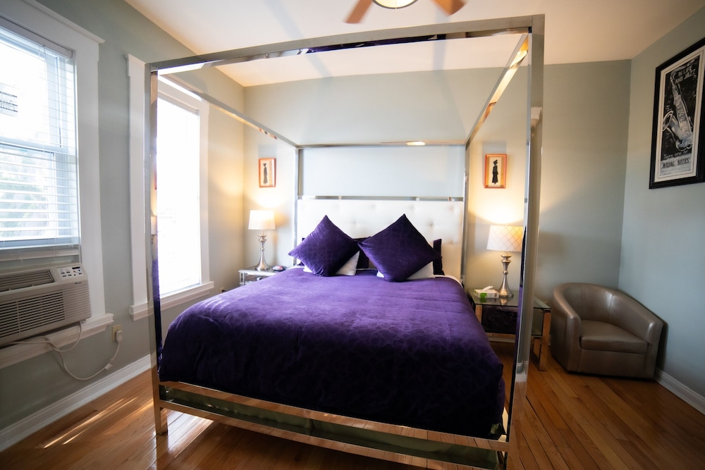 Oaak Tree Hotel - photo 147