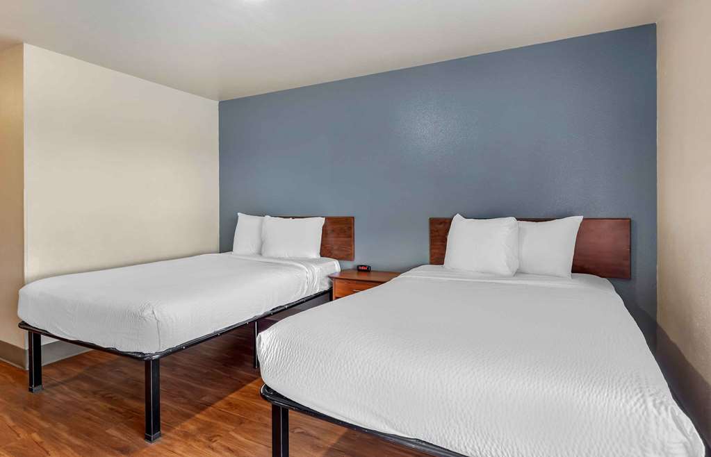 Extended Stay America Select Suites Wichita North - photo 35