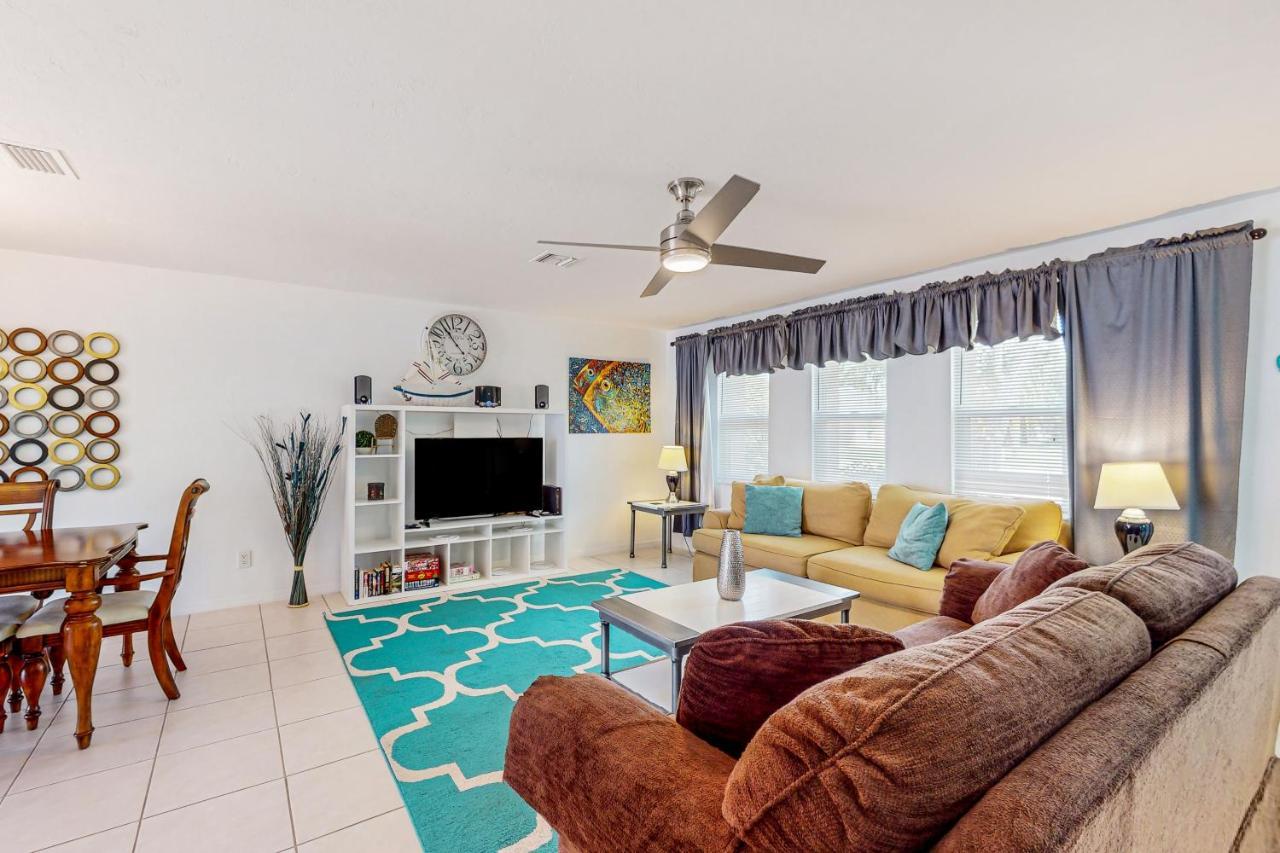 Turquoise Tides — Cape Coral — photo 2