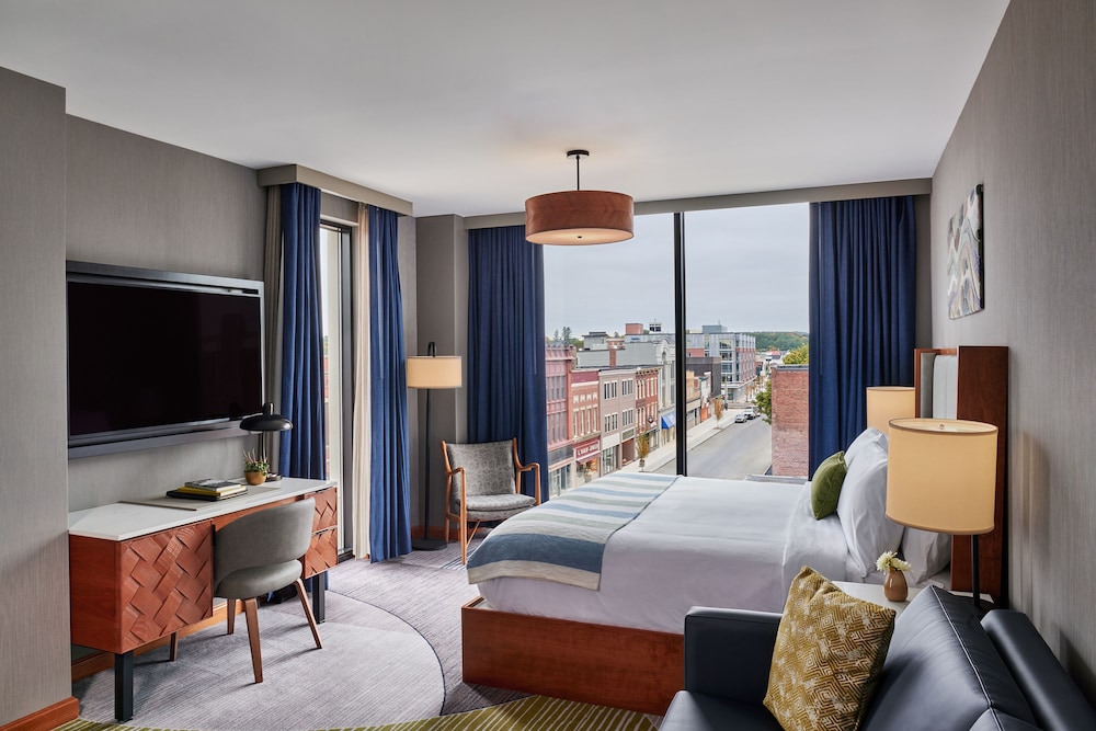 Lockwood Hotel — hotel in Waterville