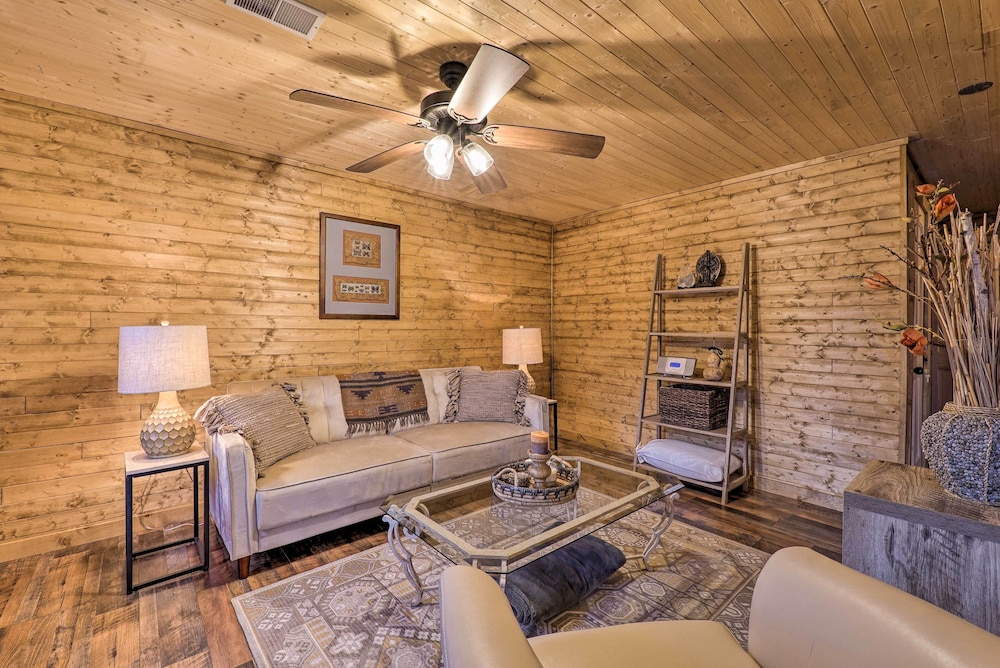 Charming Log Cabin at Double JJ Ranch Resort - photo 14
