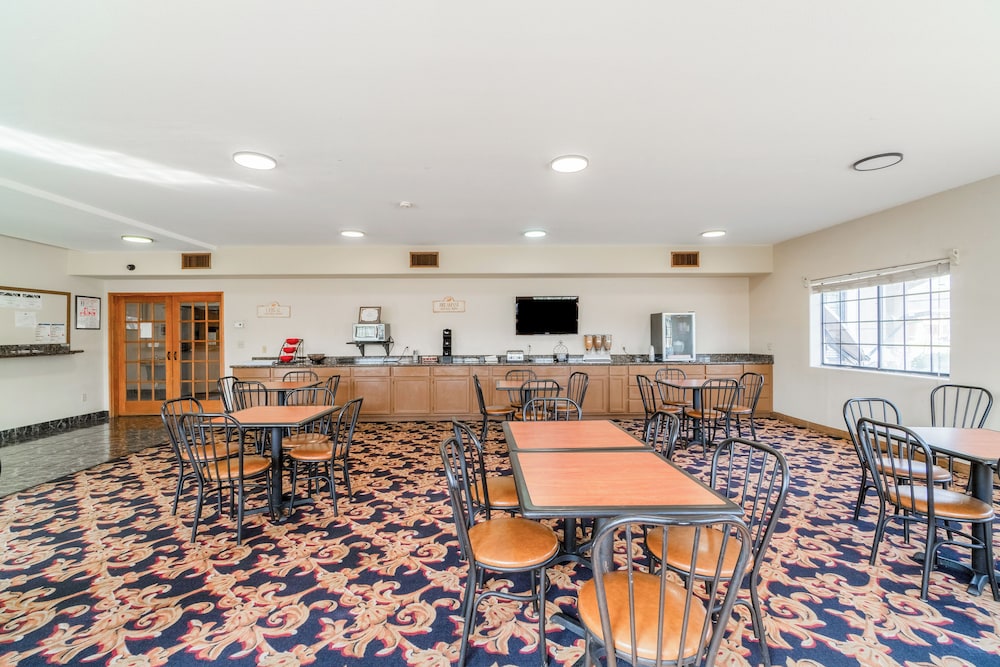 Texan Inn By Oyo Beeville Us 181 - photo 76