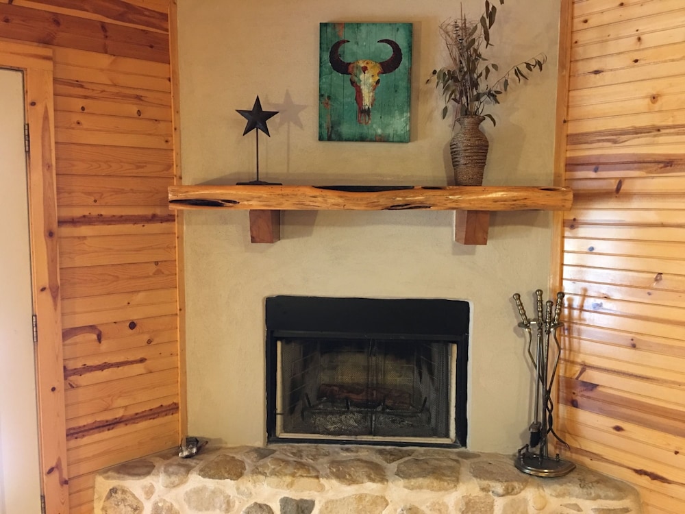 Frio Springs Lodges - photo 10
