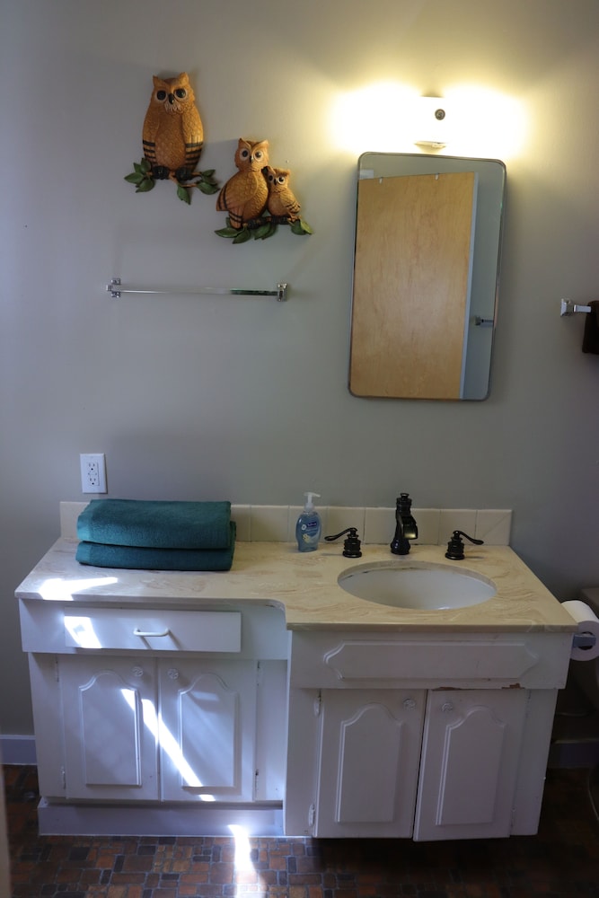 Hicksville Pines Chalets & Motel - photo 64