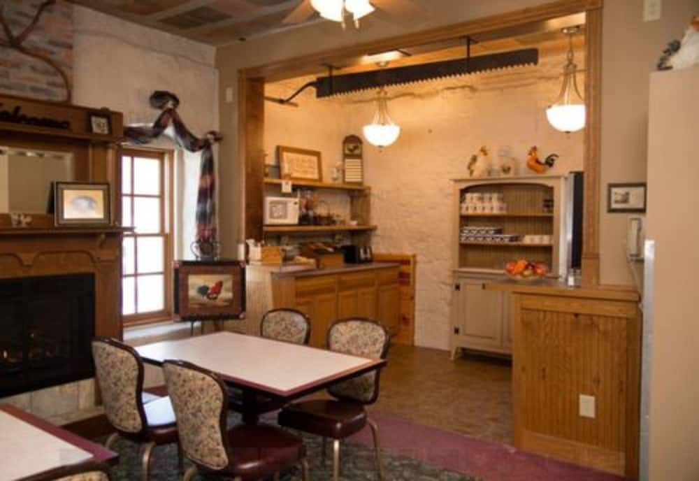Stone Mill Hotel & Suites - photo 103