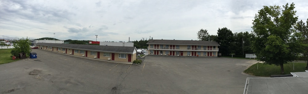 Hotel Motel Hospitalite — Levis