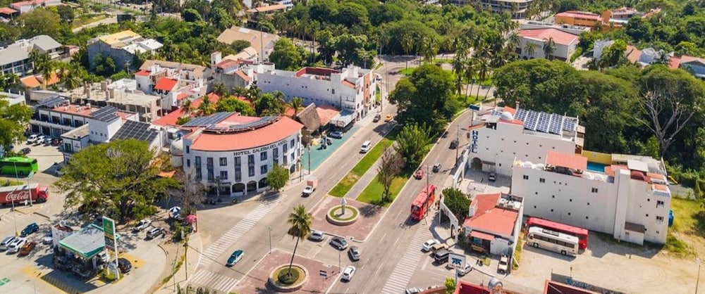 Hotel Galería del Ángel in Santa Maria Huatulco, Mexico
